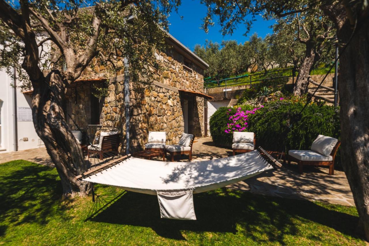 לינה וארוחת בוקר מסה לוברנסה Casa Clementina Marciano מראה חיצוני תמונה